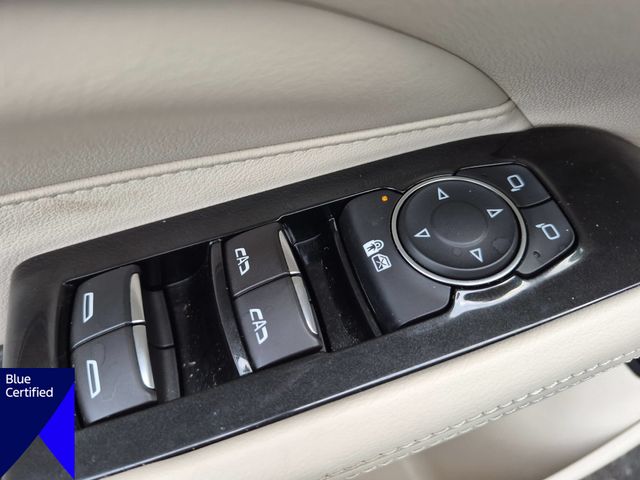 Used 2022 White Cadillac Premium Luxury image 13