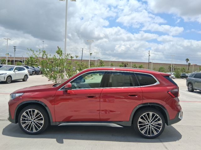 New 2026 Red BMW xDrive28i image 3