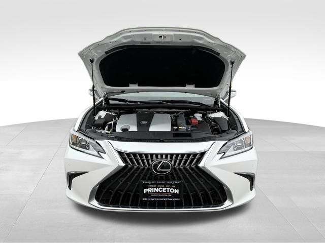 2023 Lexus ES