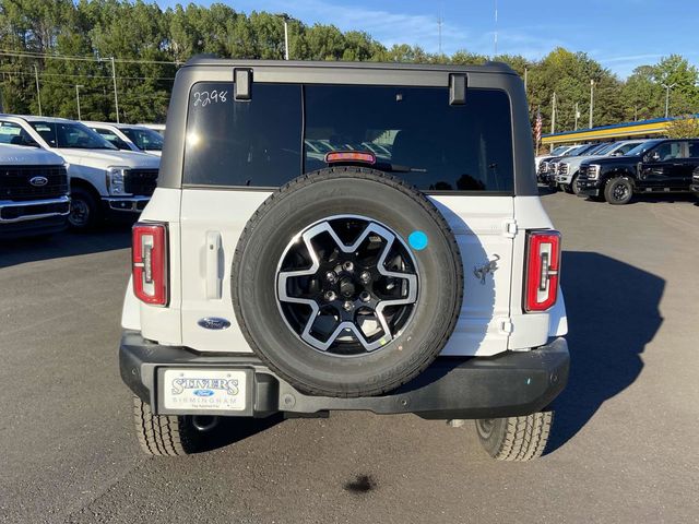 2024 Ford Bronco Outer Banks 5