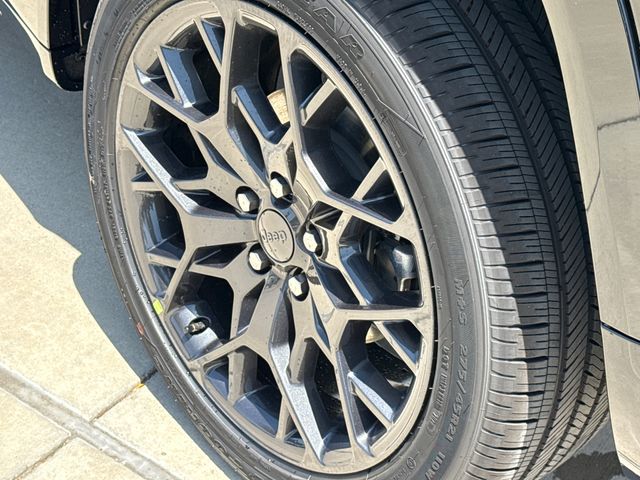 New 2026 Jeep Grand Cherokee SUV