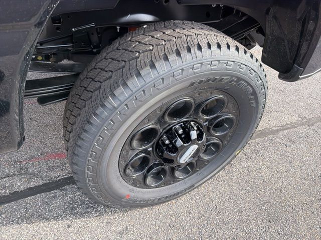 New 2026 Black Ford XLT image 7