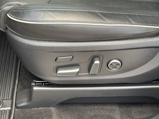 2024 Hyundai Palisade Limited Gray at Westside Lexus