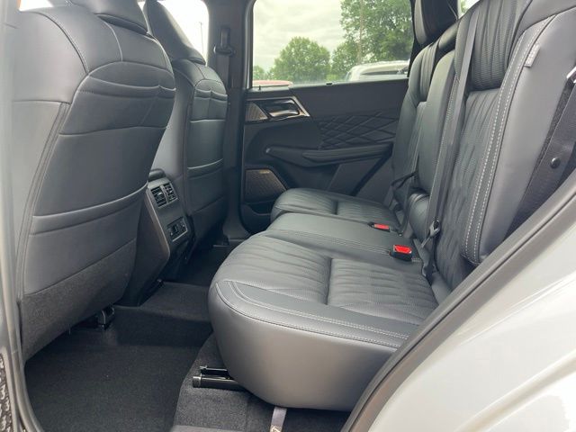 MitsubishiOutlander19