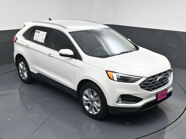 2022 Ford Edge Titanium White at DeMontrond Auto Country
