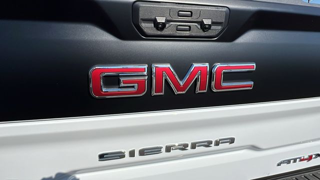 2024 GMC Sierra 1500 AT4X 13