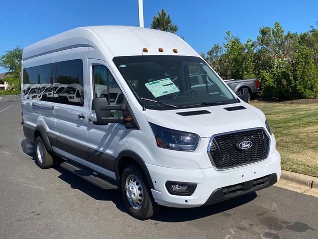 Oxford White 2026 Ford Transit Passenger 350 HD XLT High Roof Extended LB DRW RWD Van Rear-Wheel Drive