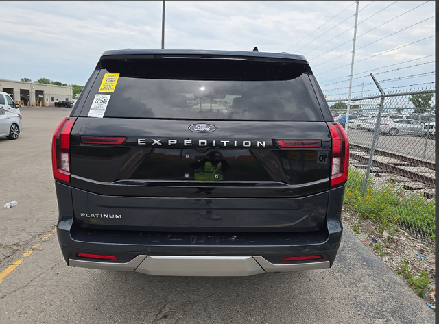 2025 Blue Metallic Ford Expedition Platinum 4X4 SUV