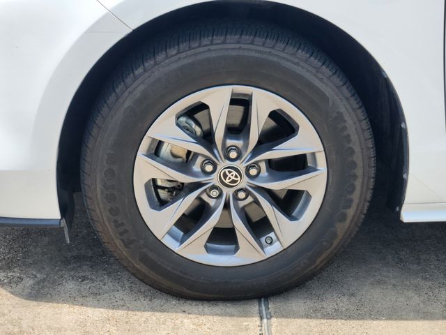 2024 Toyota Sienna LE White at Gullo Toyota