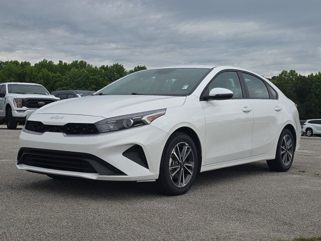 2023 Kia Forte LXS:168586A