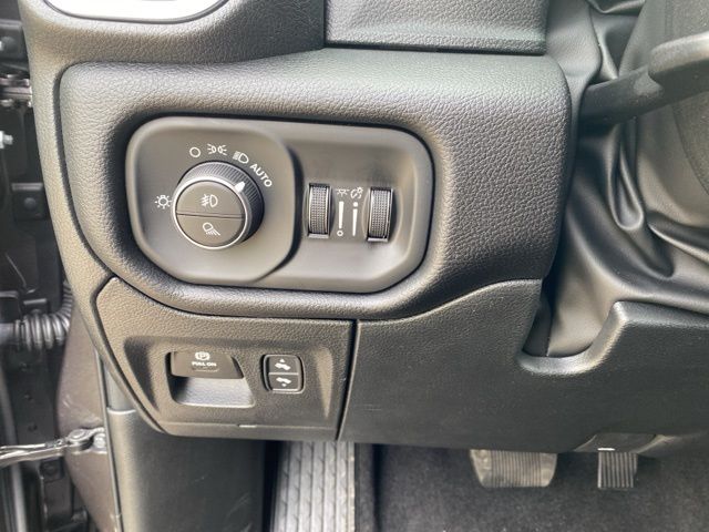 2026 Ram 1500 Big Horn/Lone Star - Granite Crystal Metallic Clearcoat exterior view 14