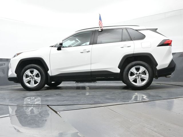 2021 Toyota RAV4 XLE 36