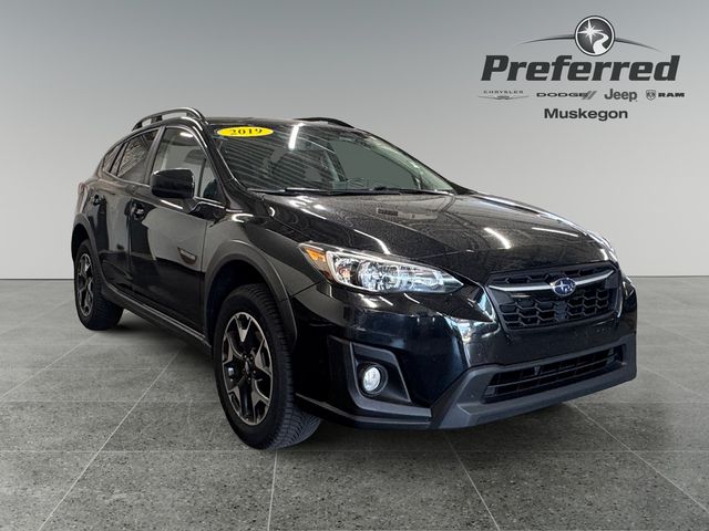 2019 Subaru Crosstrek Negro (Crystal Black Silica) SUV/Crossover Tracción en las cuatro ruedas Transmisión variable continua