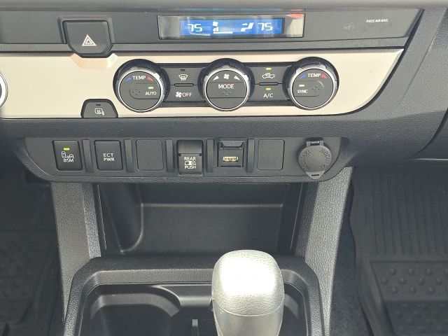 Photo of 2023 Toyota Tacoma  in Dallas, GA - 34,  2023 Toyota Tacoma:44284A