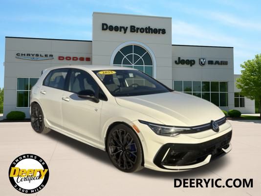 2025 Volkswagen Golf R 4Motion