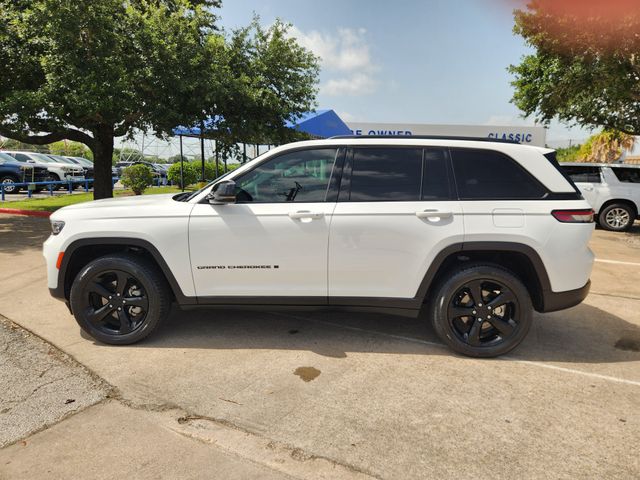 2024 Jeep Grand Cherokee Limited White at Mac Haik CDJR North Houston