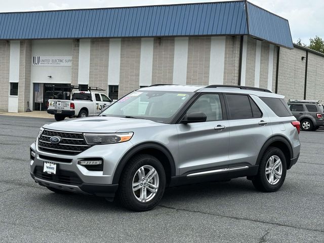 Silver Metallic 2023 Ford Explorer SUV / Crossover All-Wheel Drive Automatic
