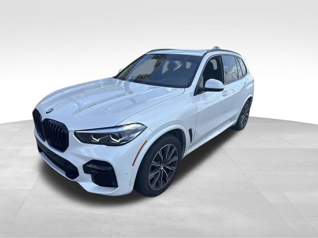 2022 BMW X5 xDrive40i AWD