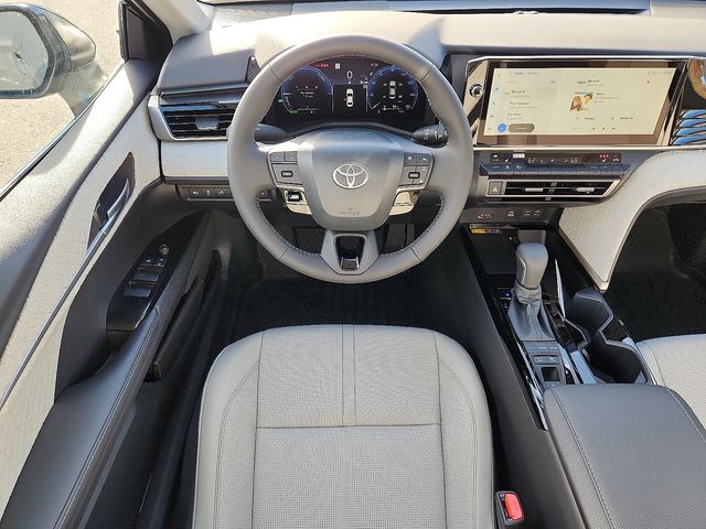 2026 Toyota Camry XLE - Photo 7
