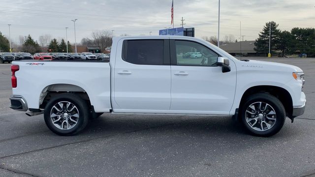 2023 Chevrolet Silverado 1500 LT 9