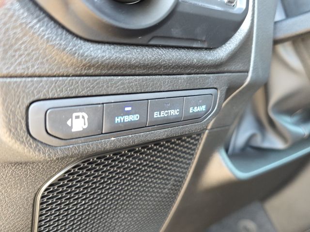 2025 Jeep Wrangler Willys 4xe:B02117