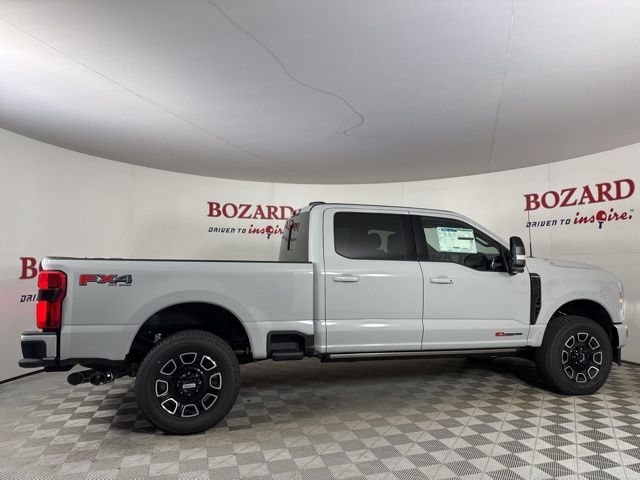 2025 Avalanche Ford Super Duty F-250 SRW Platinum 4X4 Truck
