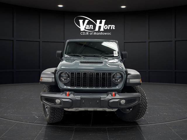 Used 2024 Anvil Clear Coat Jeep Mojave image 2