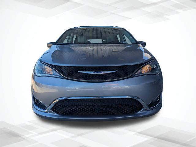 2019 Chrysler Pacifica Touring L Plus photo