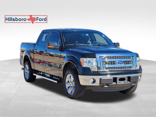 2014 Tuxedo Black Metallic Ford F-150 XLT 4X4 Truck