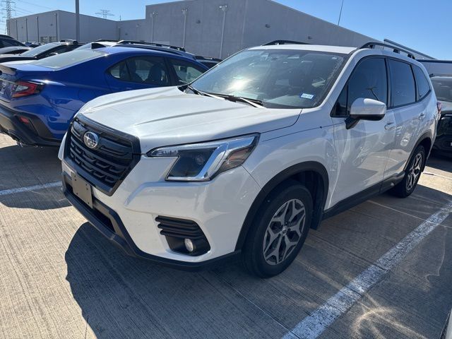 2023 Subaru Forester Premium Crossover AWD