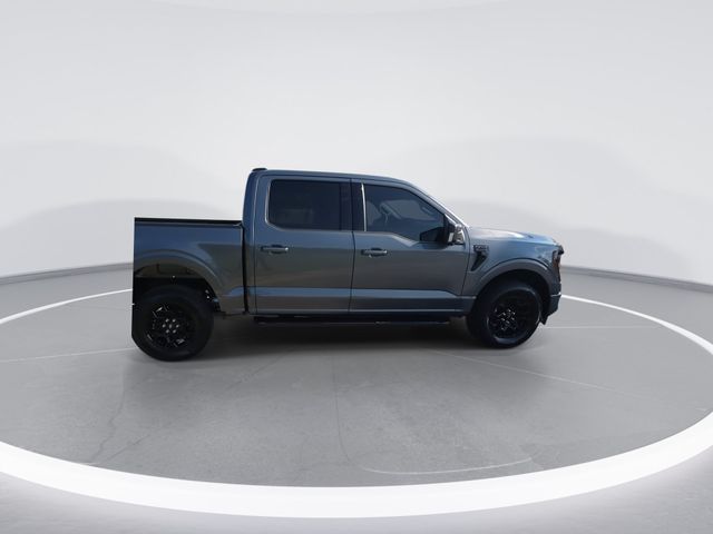 New 2026 Carbonized Gray Metallic Ford XLT image 9