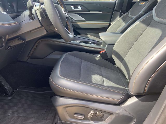 New 2026 Gray Ford Tremor image 10