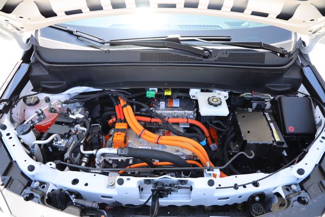 2027 Chevrolet Bolt EV LT - 9