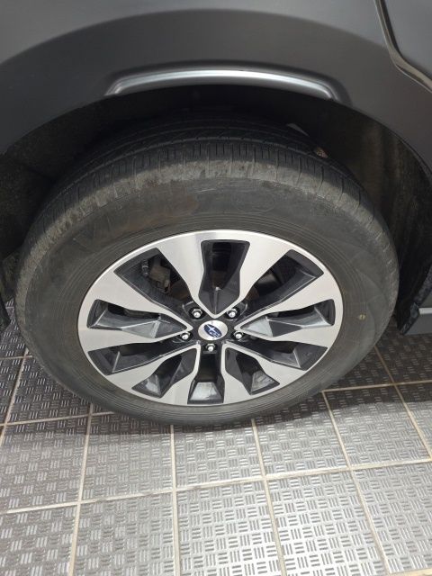 2024 Subaru Outback Limited White at Sutliff Volkswagen