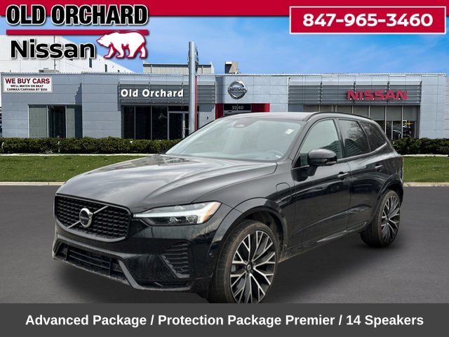 Onyx Black Metallic 2022 Volvo XC60 Recharge R-Design Extended Range eAWD SUV / Crossover All-Wheel Drive Automatic