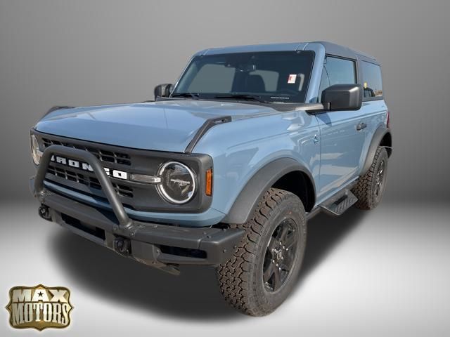 2024 Ford Bronco Black Diamond 3