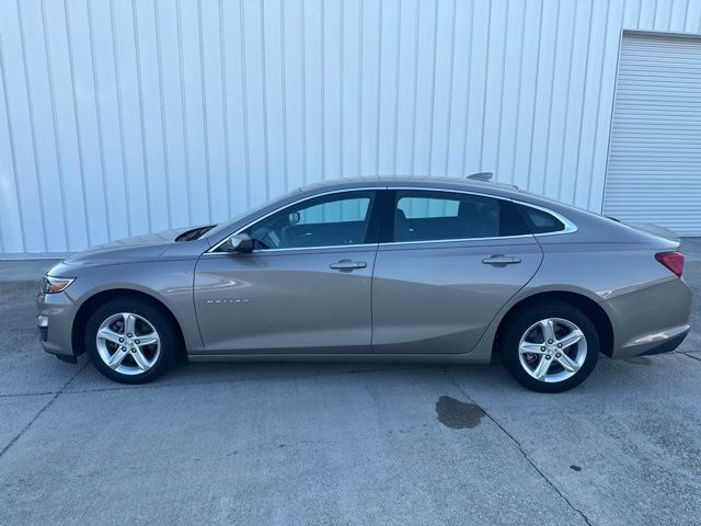 2023 Chevrolet Malibu LT:C02733