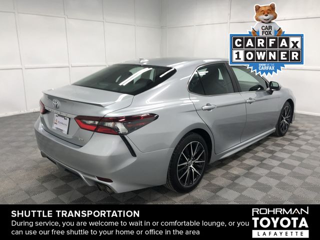 2023 Toyota Camry SE 6