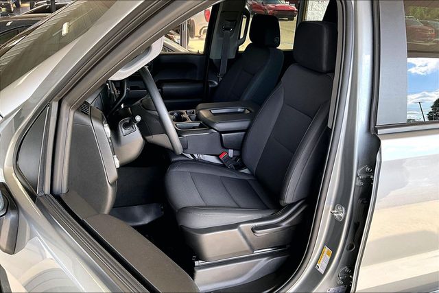 Used 2025 GMC Sierra 1500 Pro 4D Crew Cab
