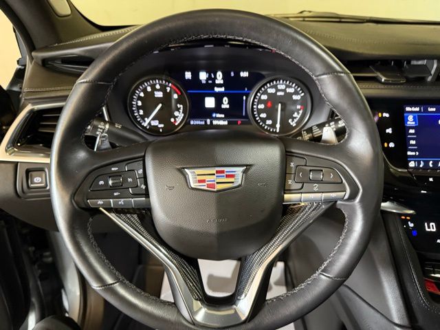 2024 Cadillac XT6 Sport photo