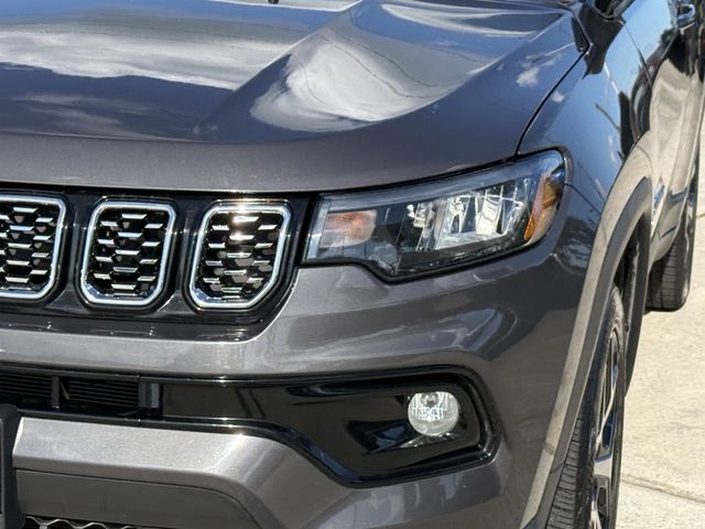 2024 Jeep Compass Limited Gray at Durrett Motor Company