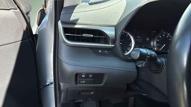 Used 2023 Silver Toyota LE image 21
