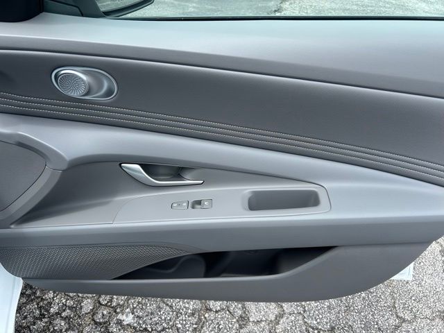 HyundaiElantra9
