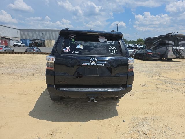 Used 2020 Midnight Black Metallic Toyota SR5 image 5