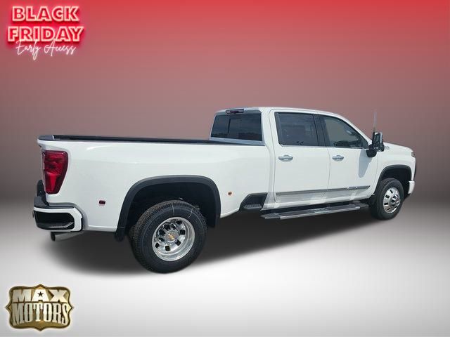 2024 Chevrolet Silverado 3500HD High Country 12