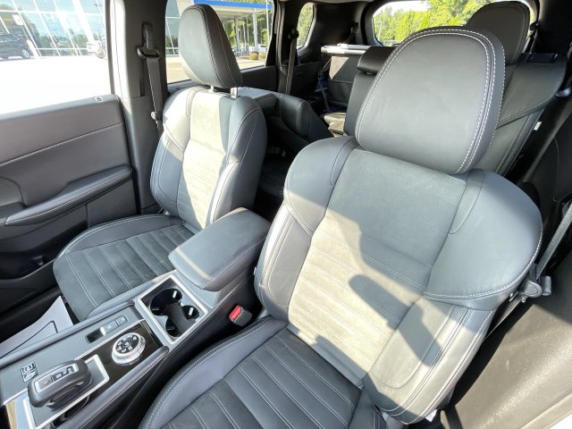 Used 2025 Mitsubishi Outlander PHEV SUV