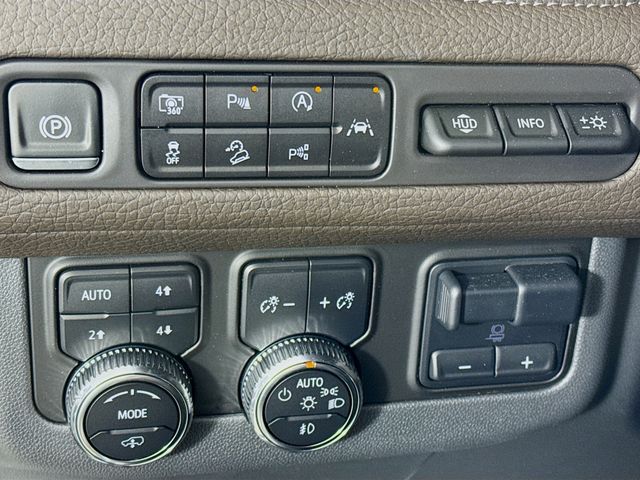 2024 White Frost Tricoat GMC Yukon Denali 4X4 SUV