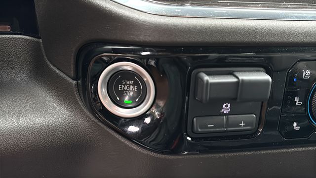 Used 2025 Gray Chevrolet LTZ image 29