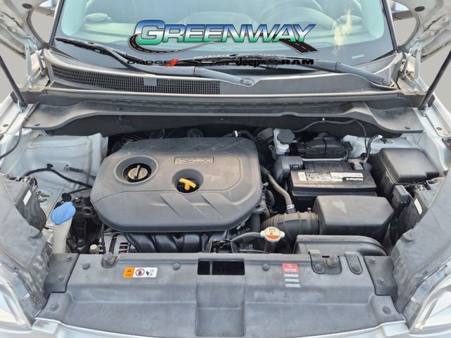 Used 2018 Silver Kia Plus image 7