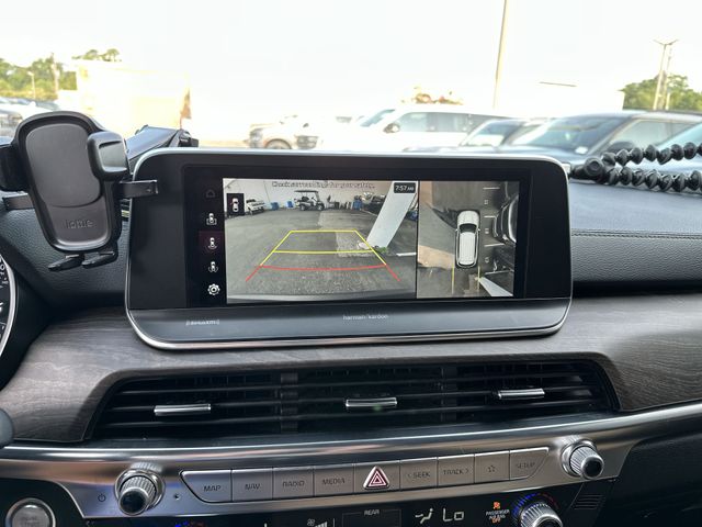 Used 2022 Black Kia SX image 18